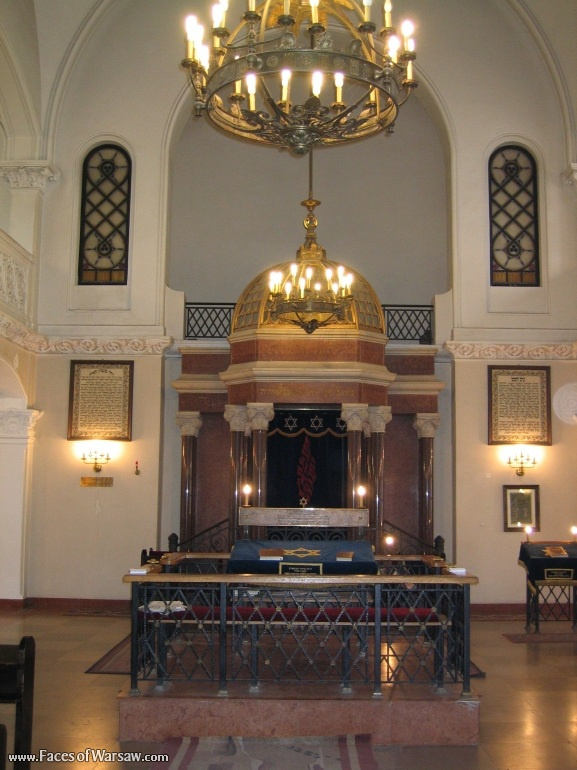 Faces of Warsaw - Synagogue Interiors