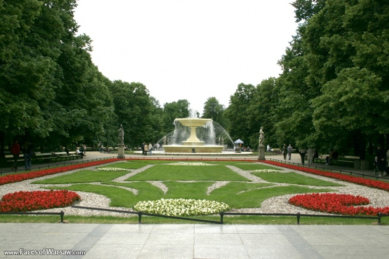 Faces of Warsaw - Saxon Garden (Ogród Saski) in Summer