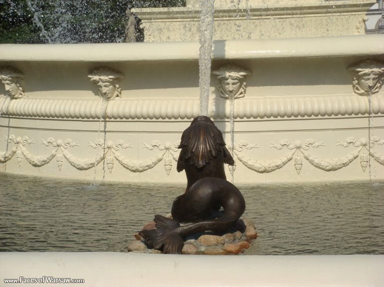 Faces of Warsaw - Saxon Garden (Ogród Saski) in Summer