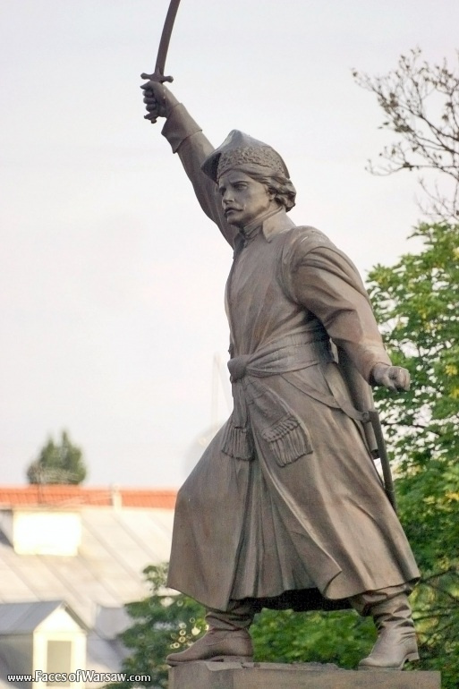 Faces of Warsaw - Monument to Jan Kiliński