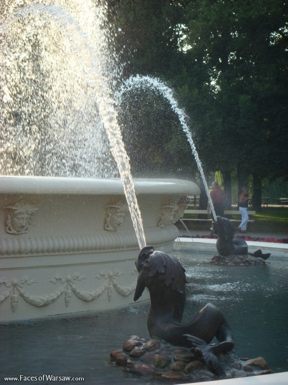 Faces of Warsaw - Saxon Garden (Ogród Saski) in Summer