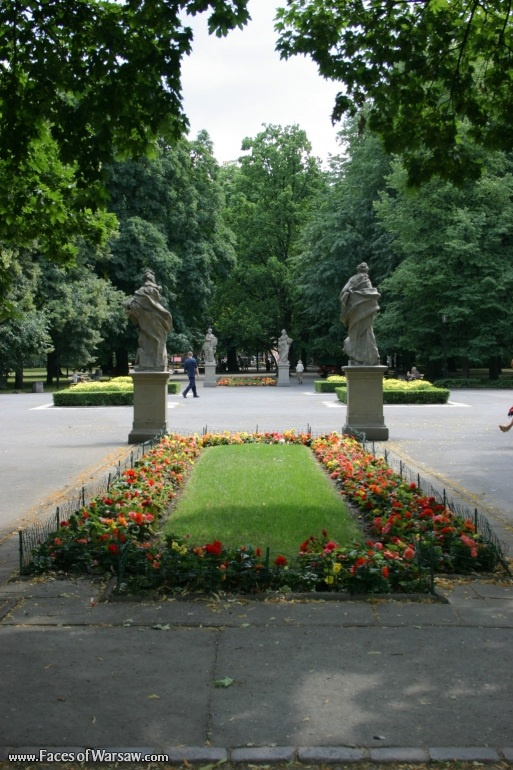 Faces of Warsaw - Saxon Garden (Ogród Saski) in Summer