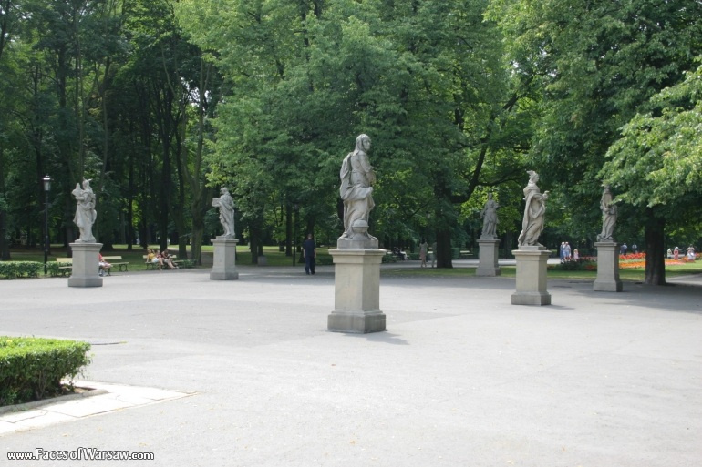 Faces of Warsaw - Saxon Garden (Ogród Saski) in Summer