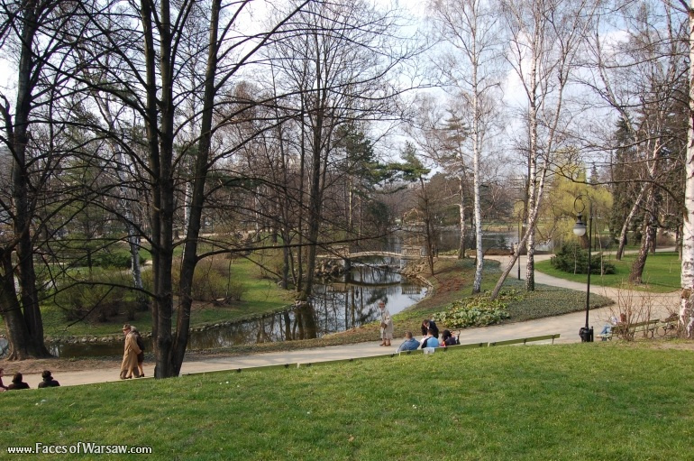Faces of Warsaw - Spring in Ujazdów Park