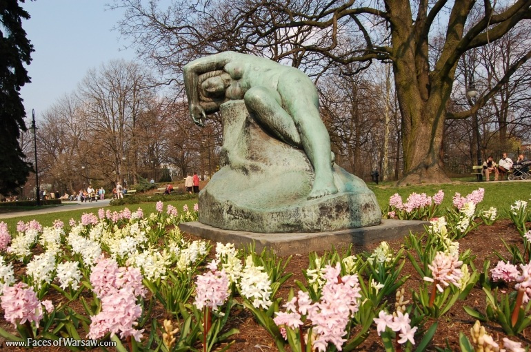 Faces of Warsaw - Spring in Ujazdów Park