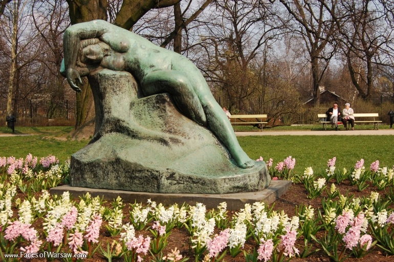 Faces of Warsaw - Spring in Ujazdów Park