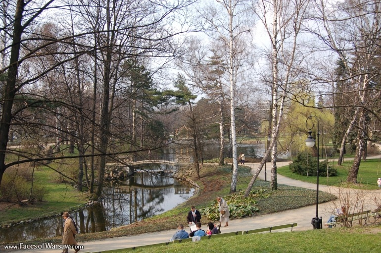 Faces of Warsaw - Spring in Ujazdów Park