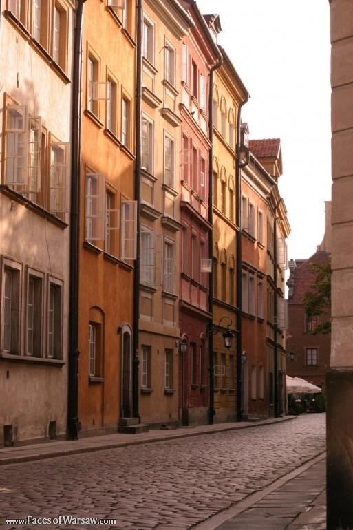 Faces of Warsaw - Houses and Streets