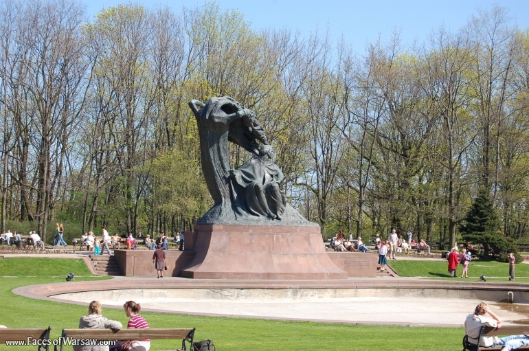 Faces of Warsaw - Łazienki in Spring