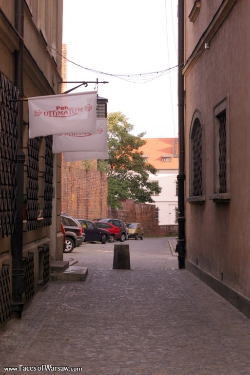 Faces of Warsaw - Houses and Streets