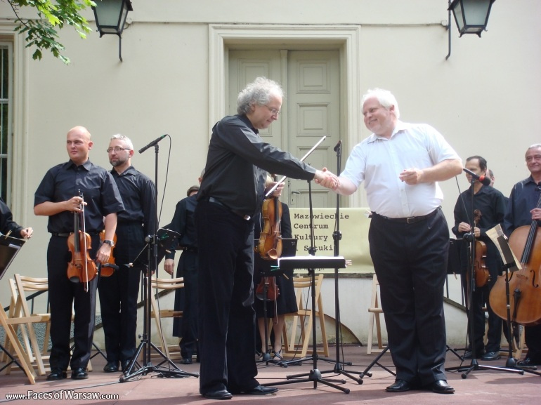 Faces of Warsaw - Łazienki - Concert under the Linden