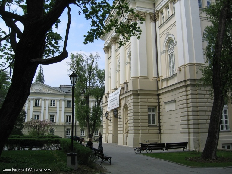 Faces of Warsaw - University of Warsaw