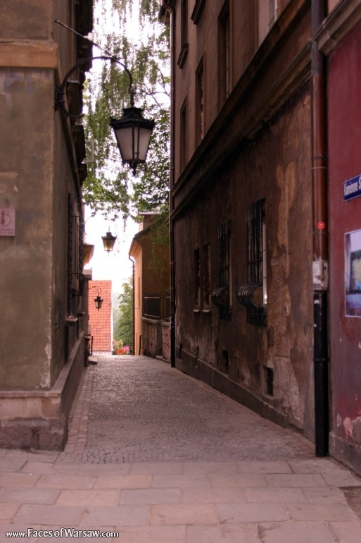 Faces of Warsaw - Houses and Streets