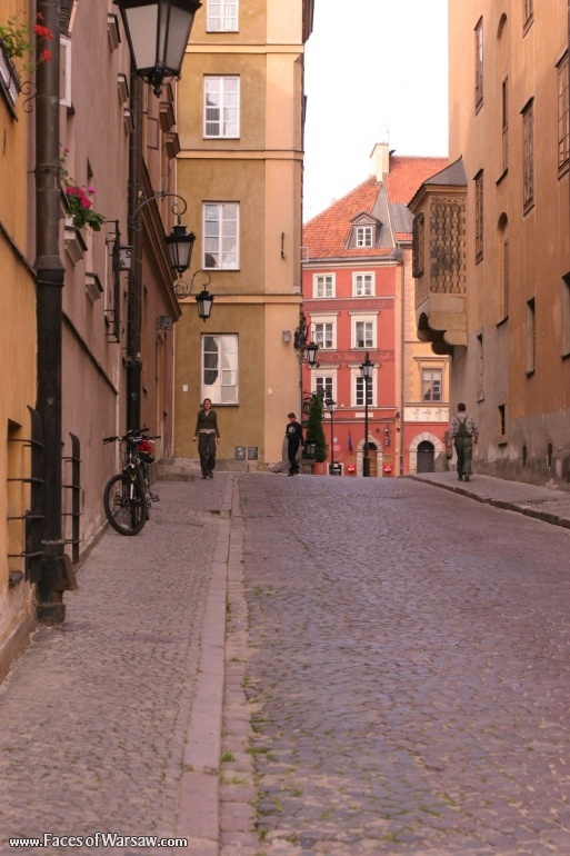 Faces of Warsaw - Houses and Streets