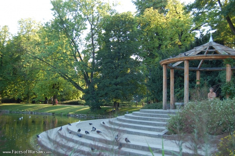 Faces of Warsaw - Ujazdów Park in Summer