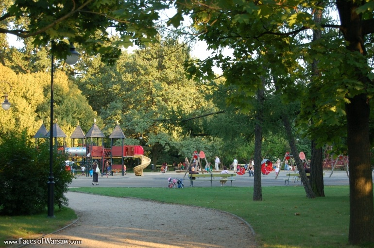 Faces of Warsaw - Ujazdów Park in Summer