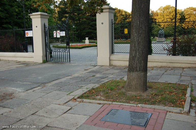 Faces of Warsaw - Ujazdów Park in Summer