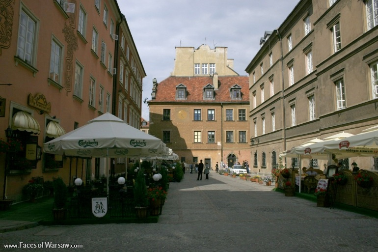Faces of Warsaw - Houses and Streets