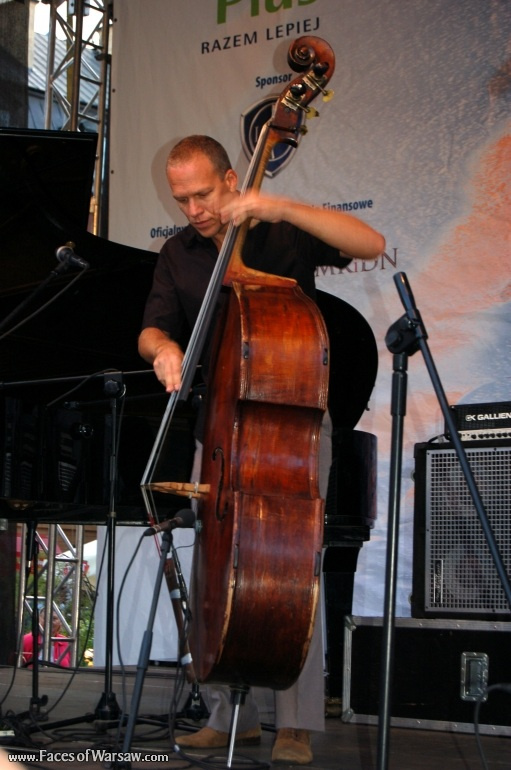 Faces of Warsaw - The Avishai Cohen Trio at the Jazz at the Old Town Square Festival 2008