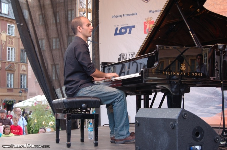 Faces of Warsaw - The Avishai Cohen Trio at the Jazz at the Old Town Square Festival 2008