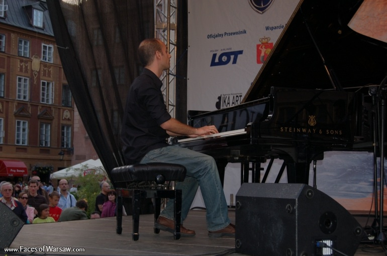 Faces of Warsaw - The Avishai Cohen Trio at the Jazz at the Old Town Square Festival 2008