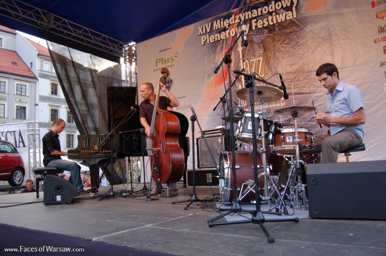 Faces of Warsaw - The Avishai Cohen Trio at the Jazz at the Old Town Square Festival 2008