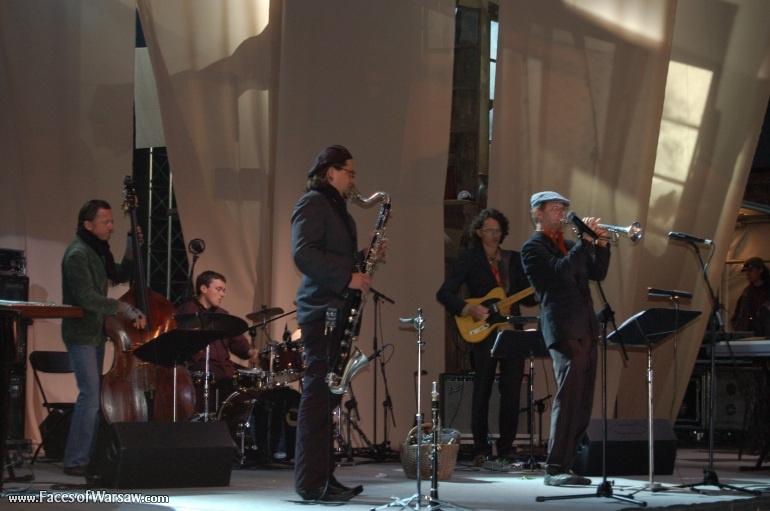 Faces of Warsaw - "Singer's Warsaw" Festival: Paul Brody with a Group