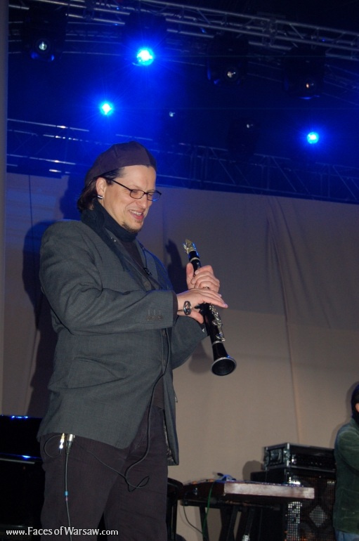Faces of Warsaw - "Singer's Warsaw" Festival: Paul Brody with a Group