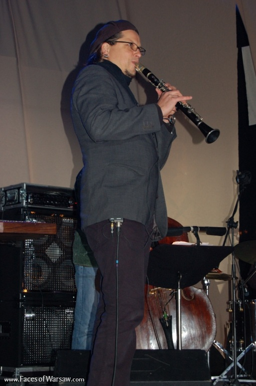 Faces of Warsaw - "Singer's Warsaw" Festival: Paul Brody with a Group