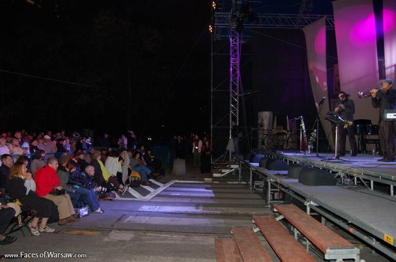 Faces of Warsaw - "Singer's Warsaw" Festival: Paul Brody with a Group