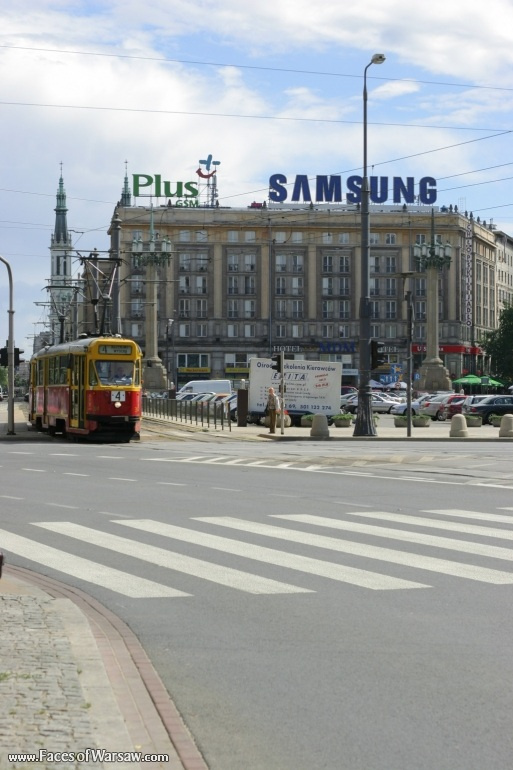 Faces of Warsaw - Konstytucji Square
