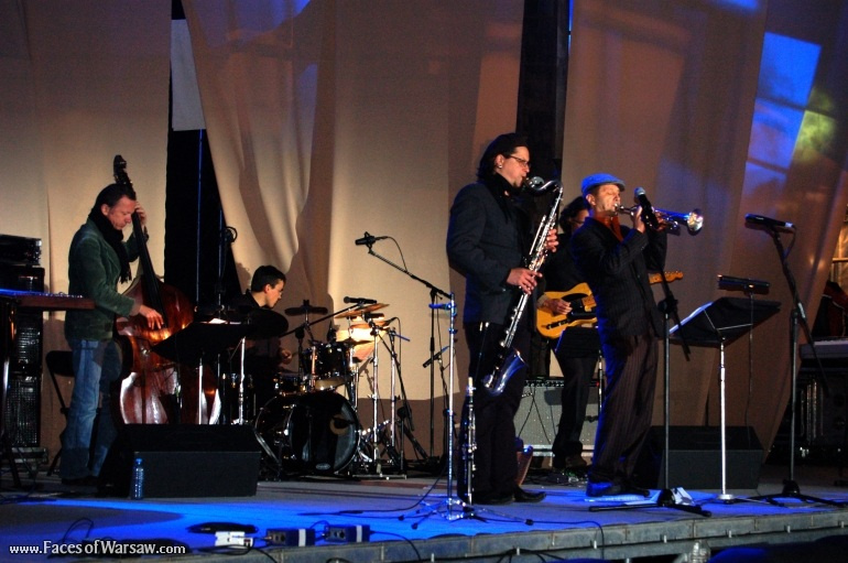 Faces of Warsaw - "Singer's Warsaw" Festival: Paul Brody with a Group