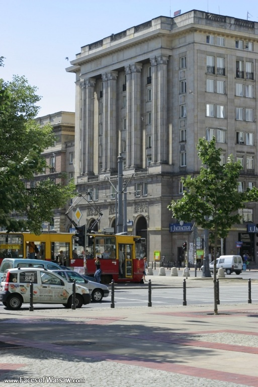 Faces of Warsaw - Konstytucji Square