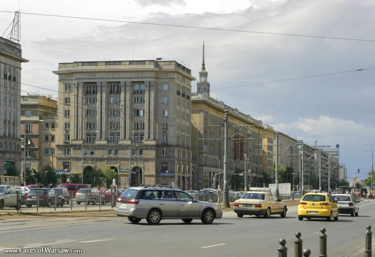 Faces of Warsaw - Konstytucji Square