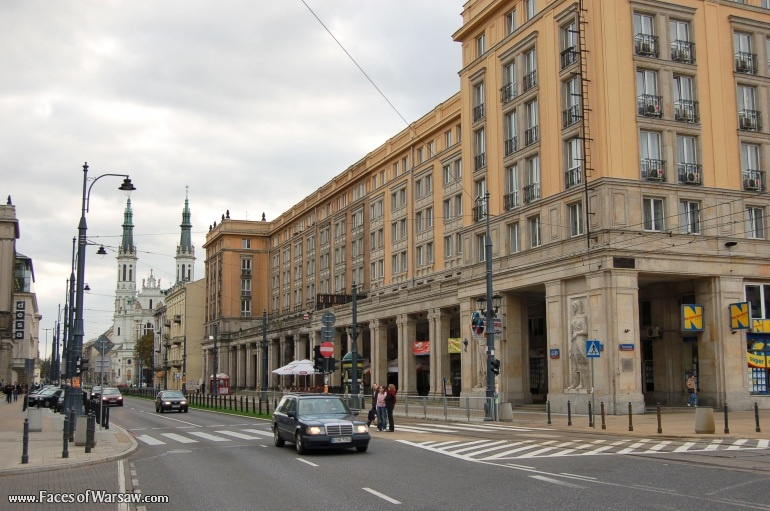 Faces of Warsaw - Konstytucji Square