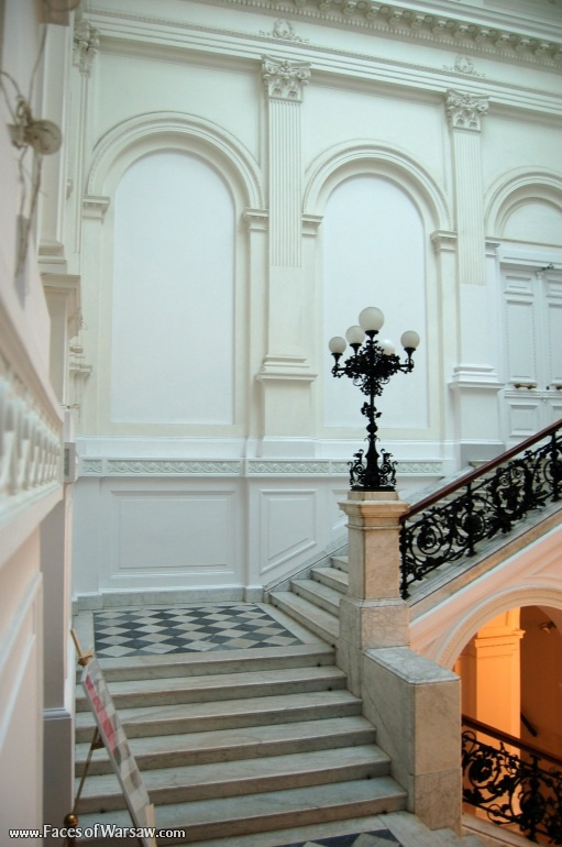 Faces of Warsaw - Zachęta - Society for Promotion of Fine Arts