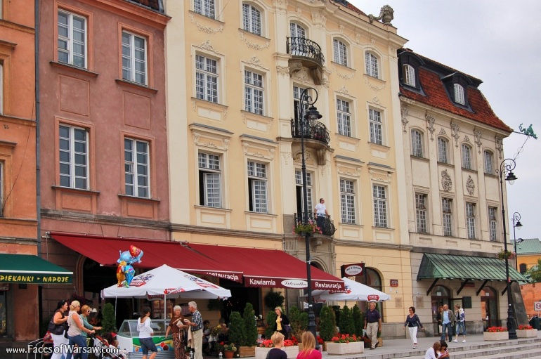 Faces of Warsaw - Krakowskie Przedmieście