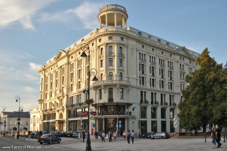 Faces of Warsaw - Krakowskie Przedmieście