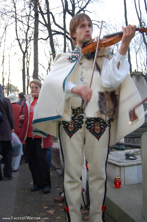 Faces of Warsaw - Powązki - All Saints 2008: Zakopane to Powązki