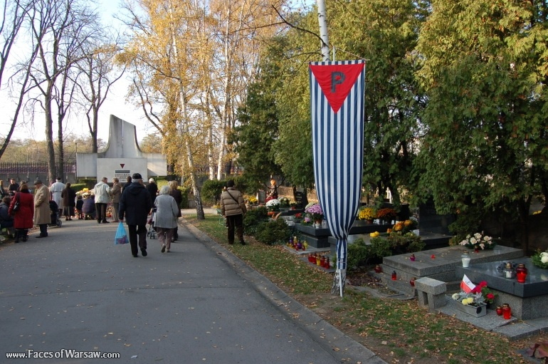 Faces of Warsaw - Powązki - Military Cemetery, All Saints 2008