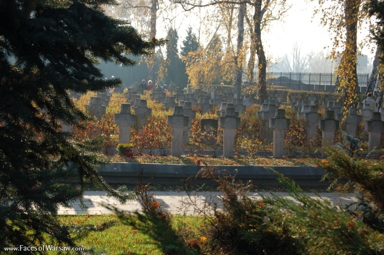 Faces of Warsaw - Powązki - Military Cemetery, All Saints 2008