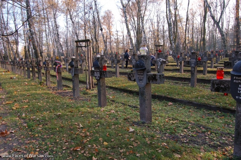 Faces of Warsaw - Powązki - Military Cemetery, All Saints 2008