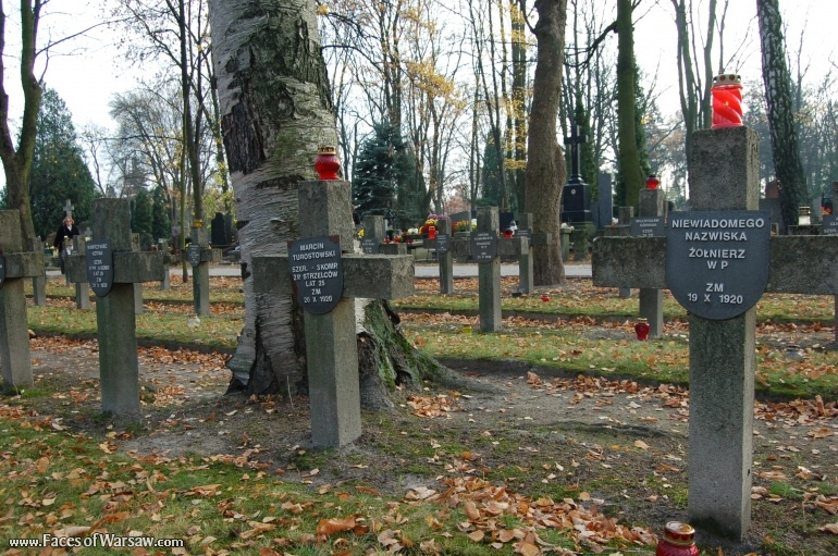 Faces of Warsaw - Powązki - Military Cemetery, All Saints 2008