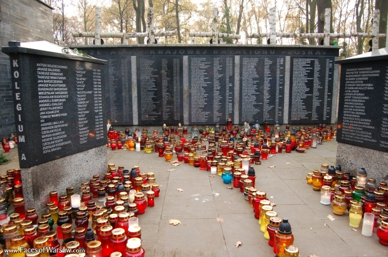 Faces of Warsaw - Powązki - Military Cemetery, All Saints 2008