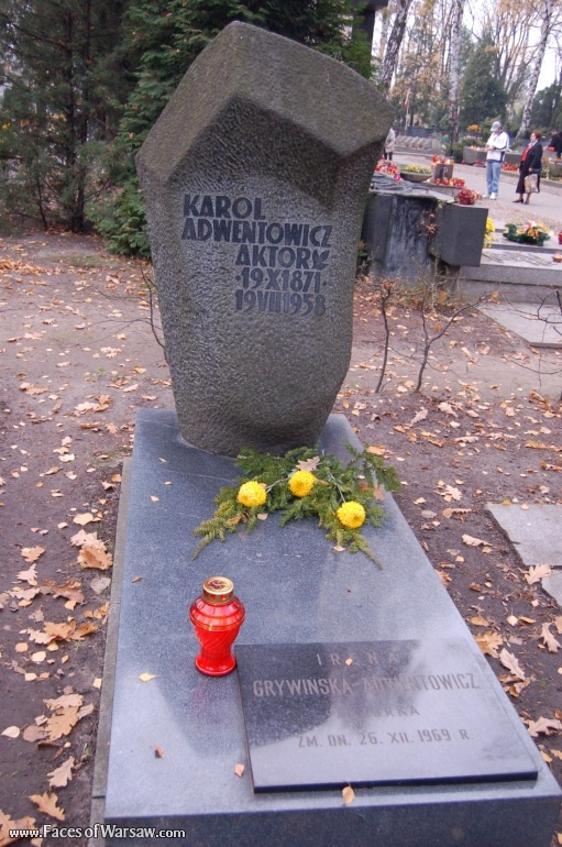 Faces of Warsaw - Powązki - Military Cemetery, Avenue of the Meritorious (Aleja Zasłużonych), All Saints 2008