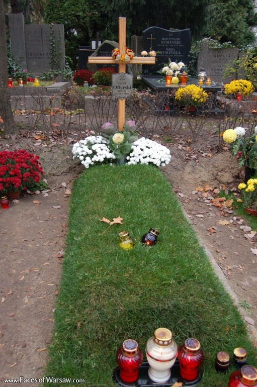 Faces of Warsaw - Powązki - Military Cemetery, Avenue of the Meritorious (Aleja Zasłużonych), All Saints 2008
