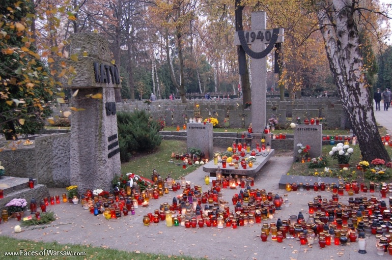 Faces of Warsaw - Powązki - Military Cemetery, All Saints 2008