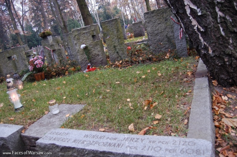 Faces of Warsaw - Powązki - Military Cemetery, All Saints 2008