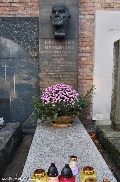 Faces of Warsaw - Powązki - All Saints 2008
