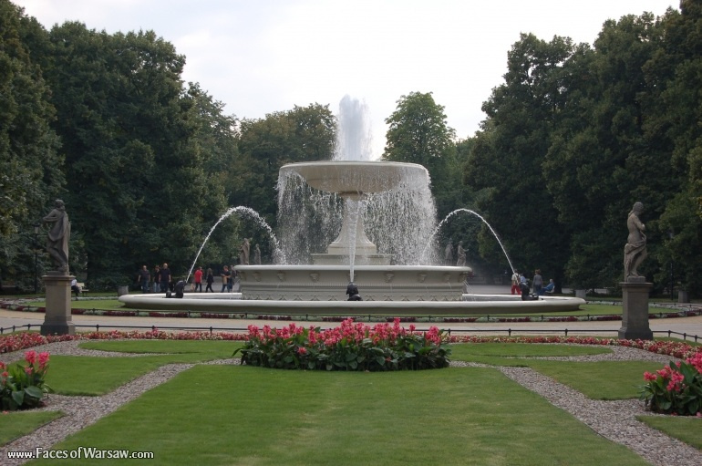 Faces of Warsaw - Saxon Garden (Ogród Saski) - Gallery of Sculptures
